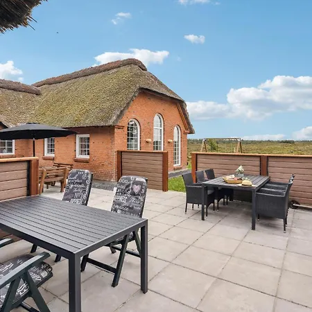 Vakantiehuis Lovely In Romo With Sauna